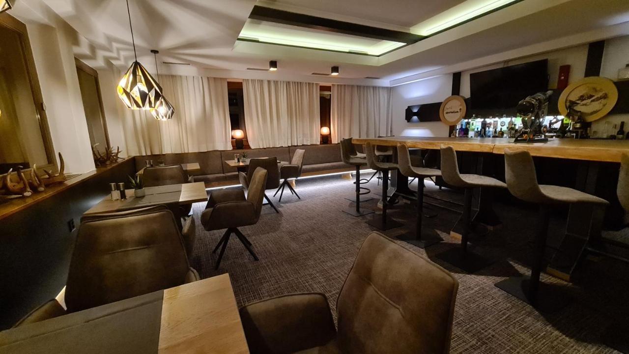 Hotel Cresta 삼나운 외부 사진